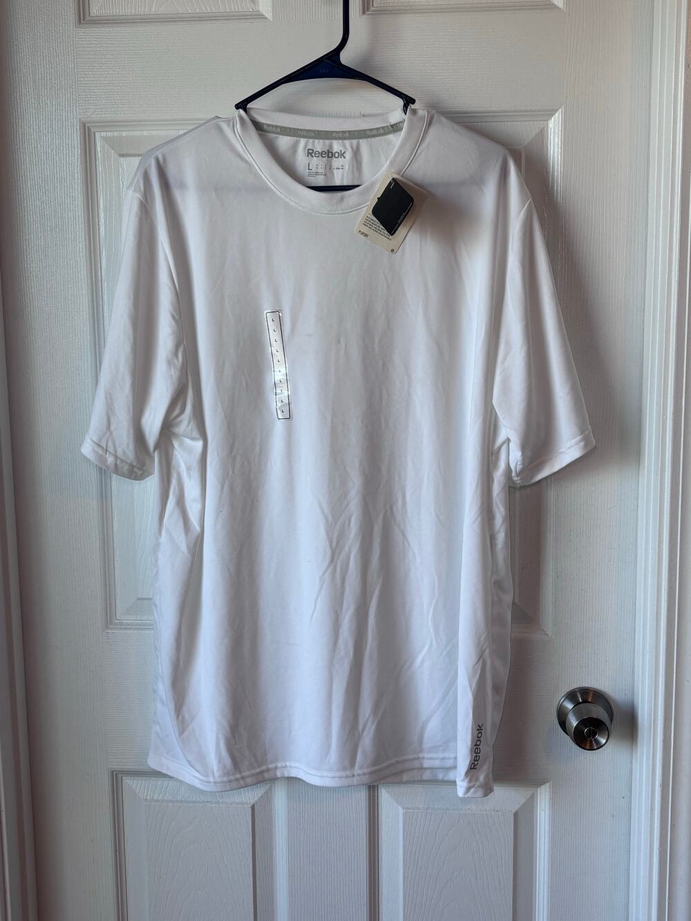 NWT Reebok Men’s PlayDry SS Vector Tee White Size Large Performance Shirt